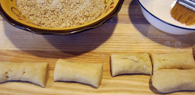 Making sesame cookies